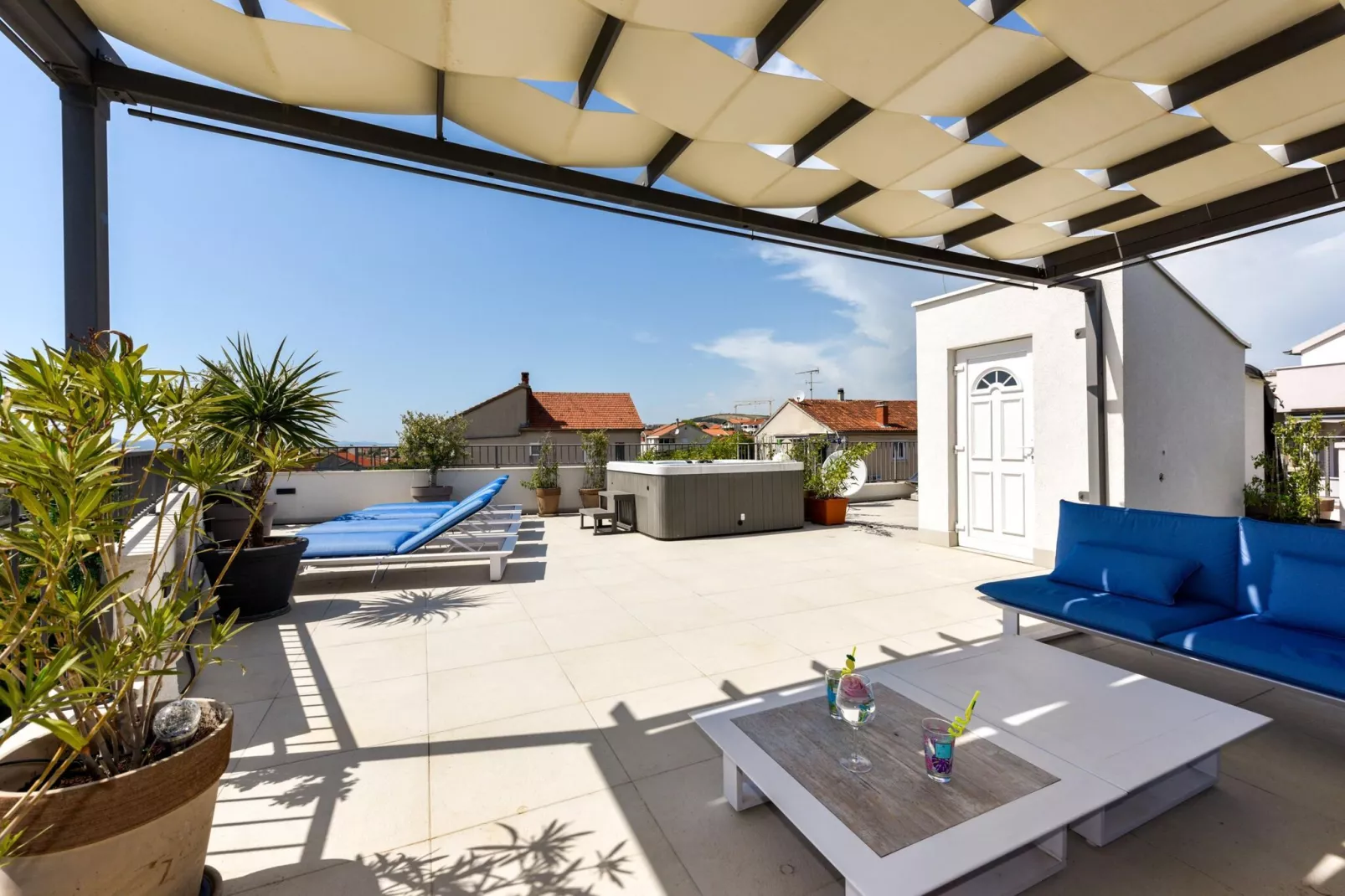 Villa Azuro-Terrasbalkon