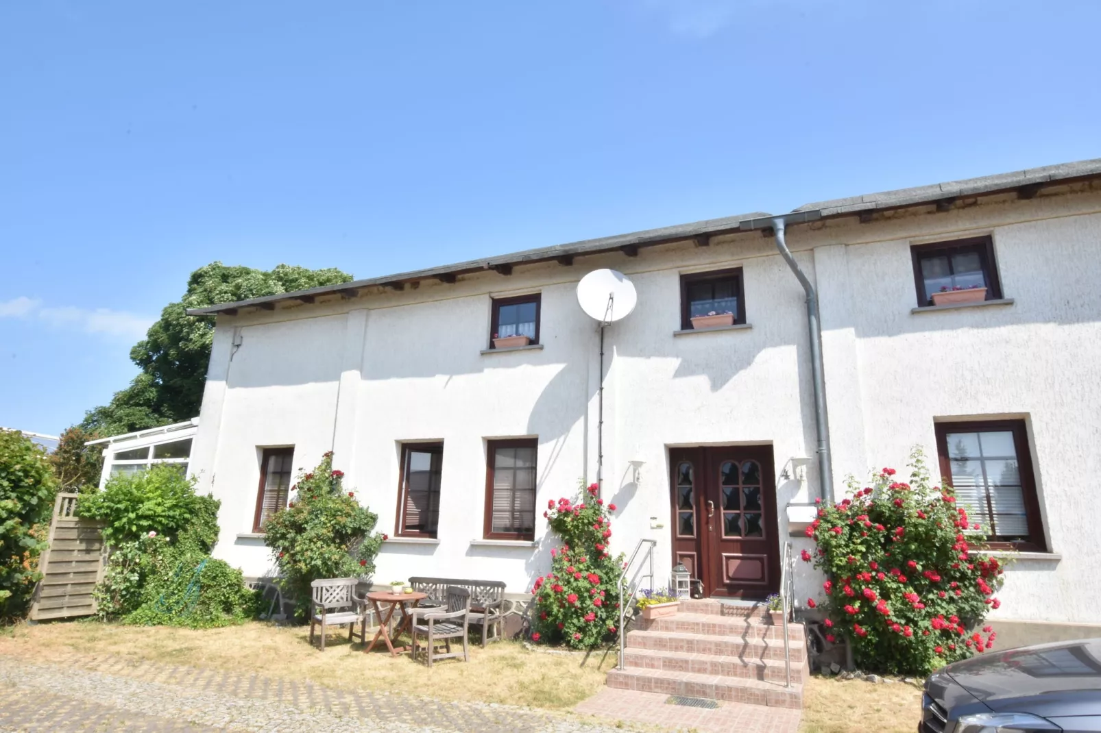 Altes Bauernhaus / Gartenblick-Buitenkant zomer