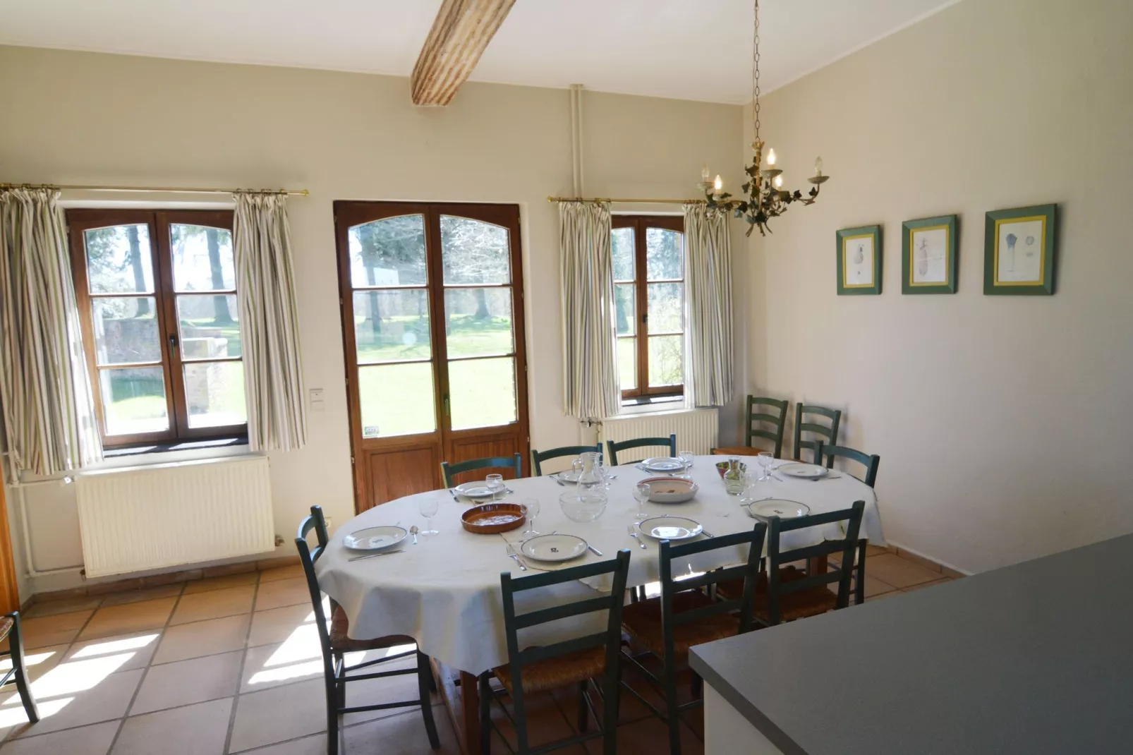 La Maison du Cocher-Eetkamer