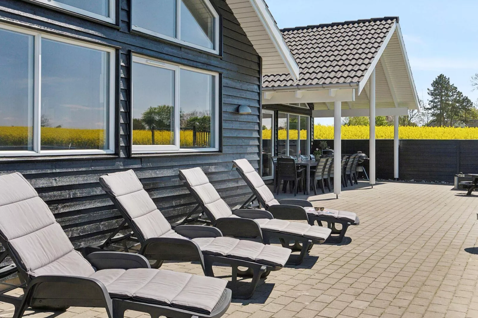 Luxe strandhuis met zwembad -- By Traum Ferienwohnungen-Buitenlucht