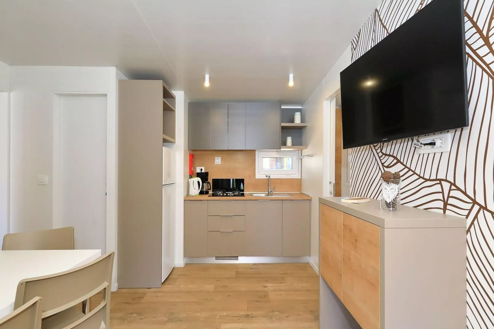 Mobile Homes in Camping Park Soline - Biograd - Type Glamping Family Deluxe-Woonkamer
