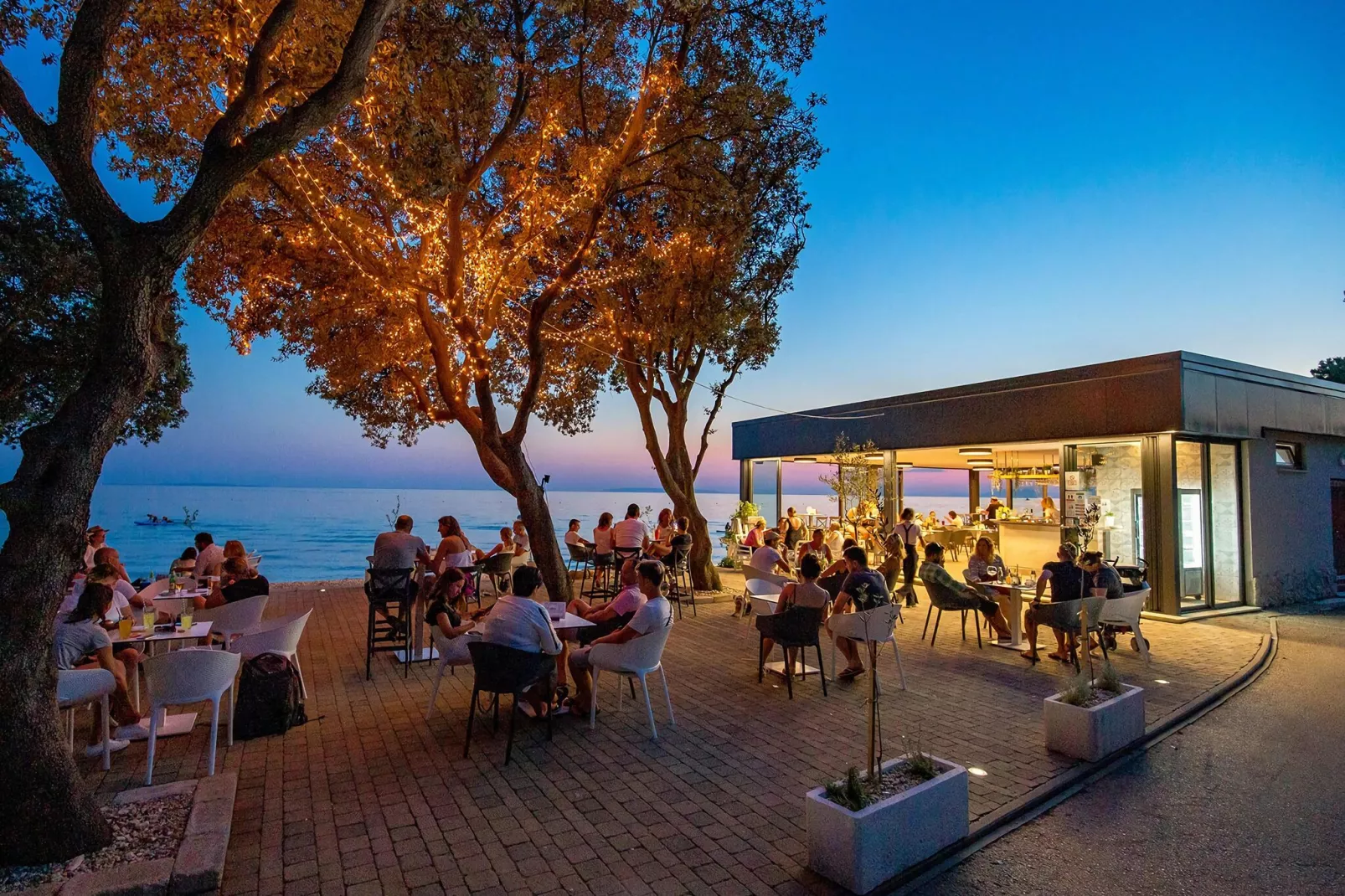 Mobile Homes Strasko Novalja Mediteran ca 34 qm für 6 Pers-Gebieden zomer 1km
