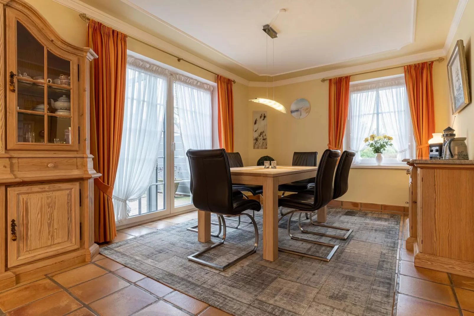 Ferienhaus Sturmschwalbe St Peter-Ording-Eetkamer