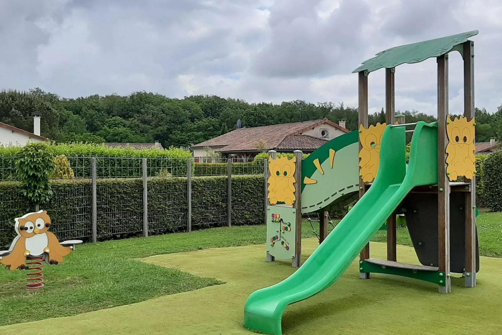 Les Forges - Bleu de Vibraye-Parkfaciliteiten