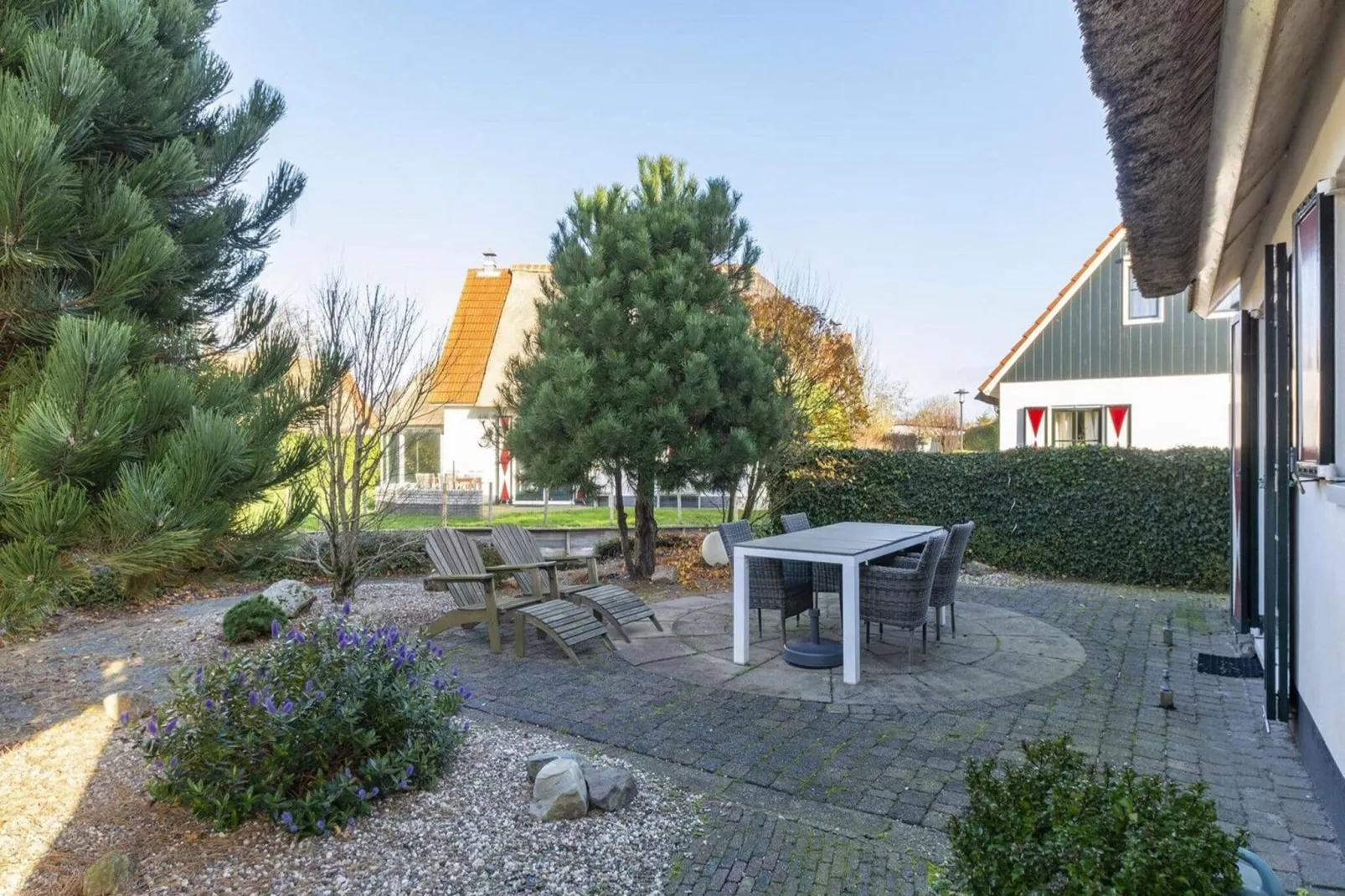 Villa De Strandloper-Buitenkant zomer