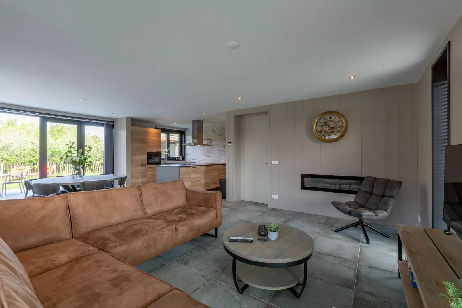 Wellness Villa Lotje-Woonkamer