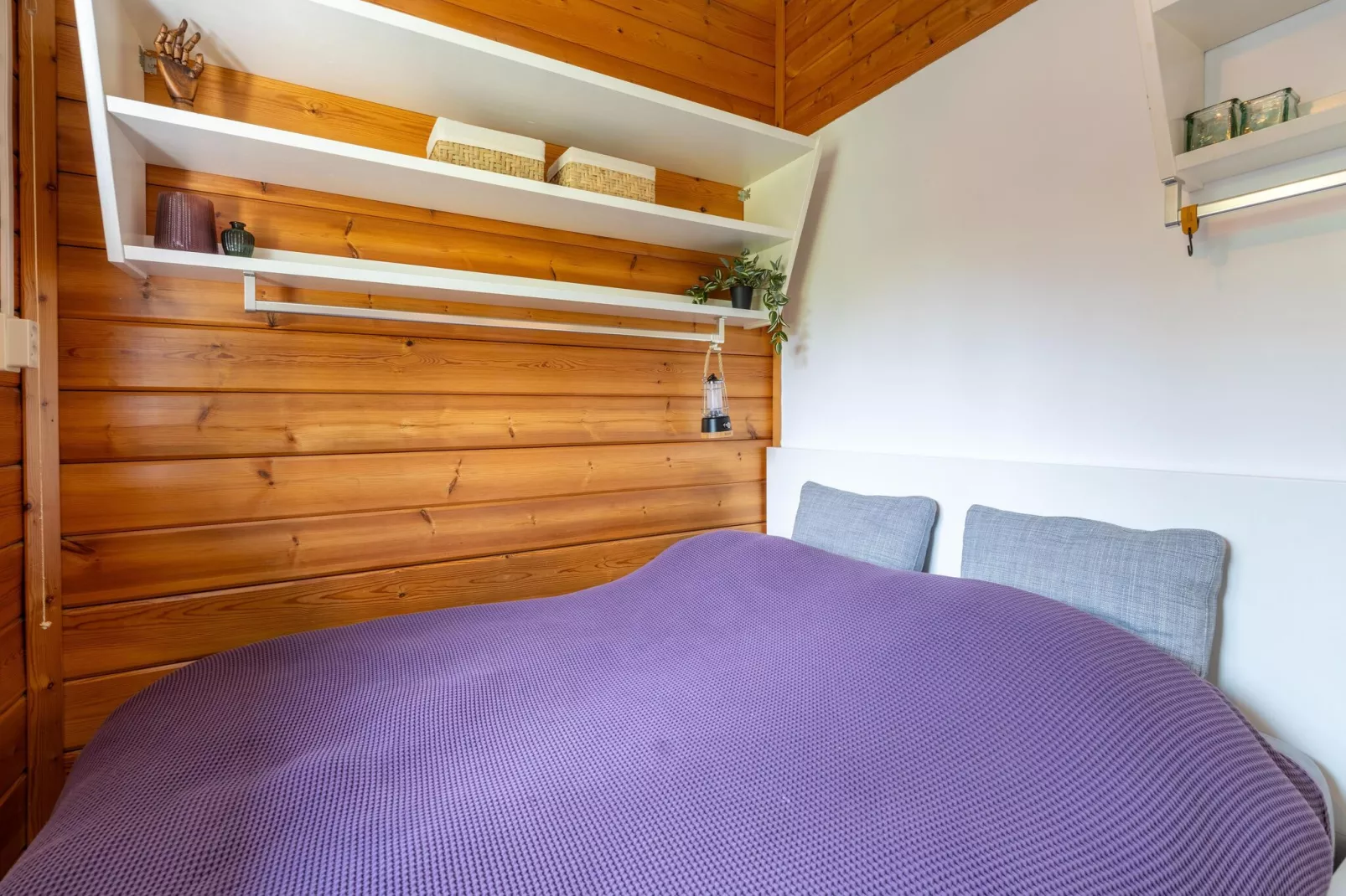 Shangri-La guesthouse