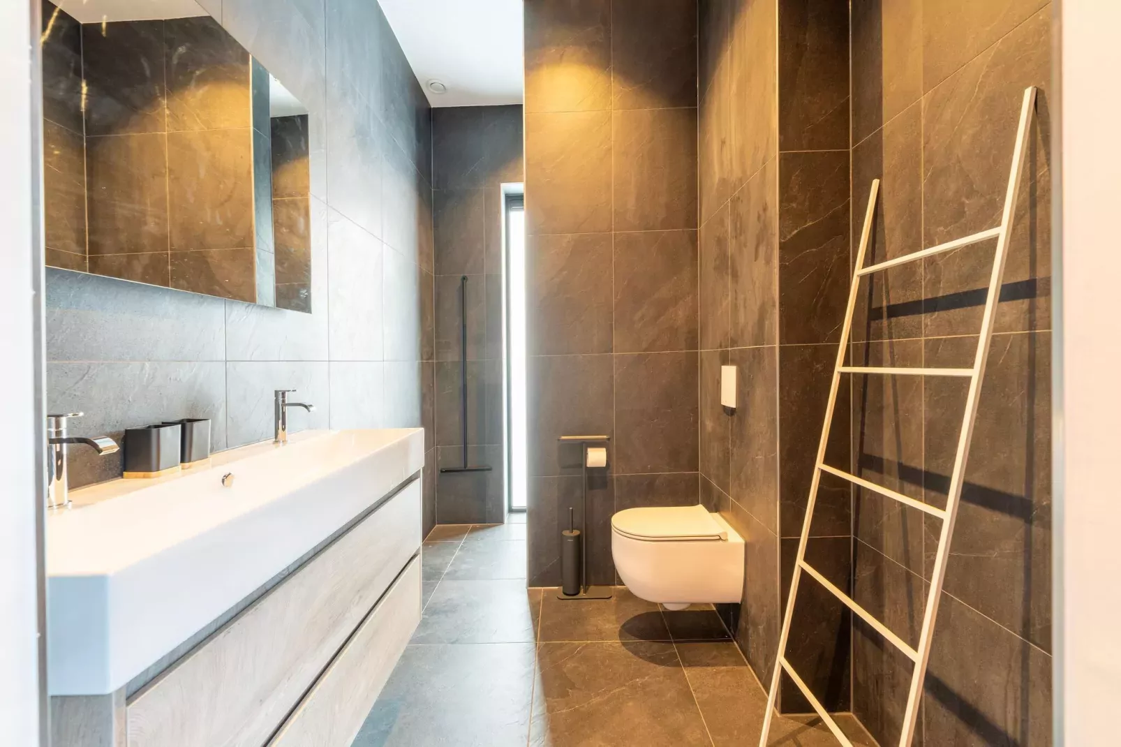 Watervilla Harderwold 577a-Badkamer