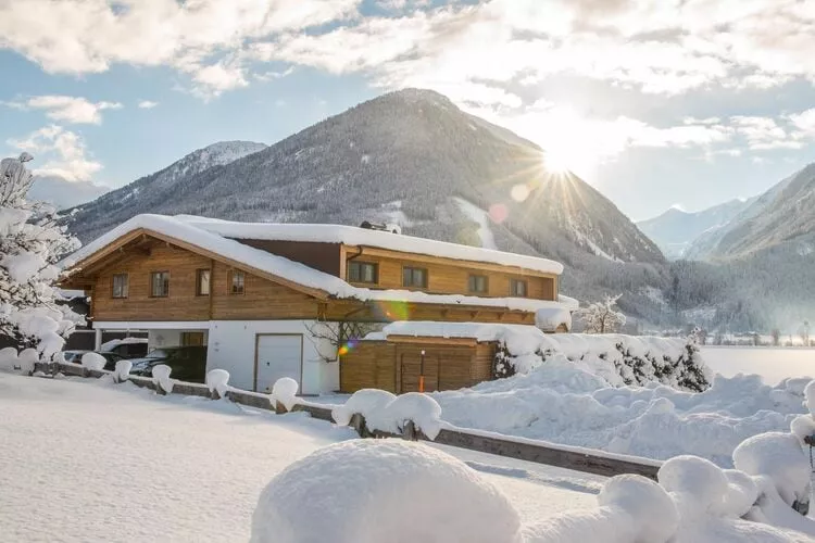 Haus Ferien - kleine Belegung-Exterieur winter