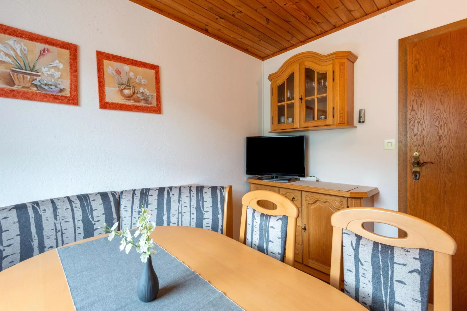 Haus Schwemberger-Woonkamer
