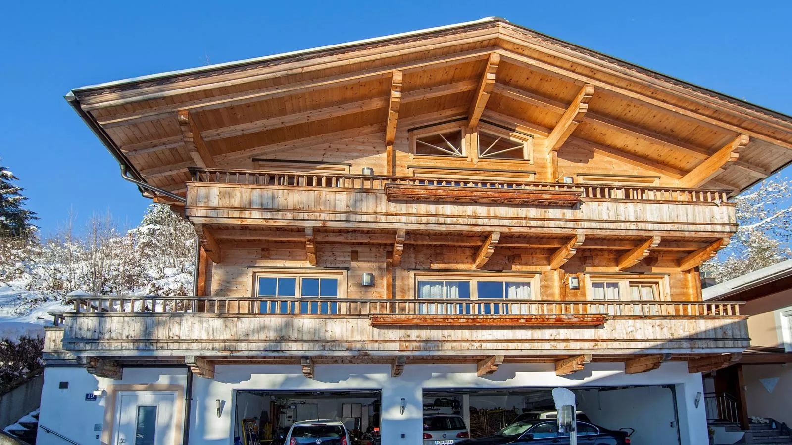 In Skiliftnähe-Exterieur winter