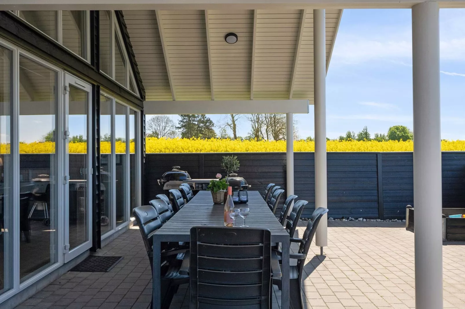Luxe strandhuis met zwembad -- By Traum Ferienwohnungen-Buitenlucht