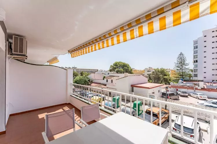 CT 328 - Faro's Butiplaya Apartment for 2-Terrasbalkon