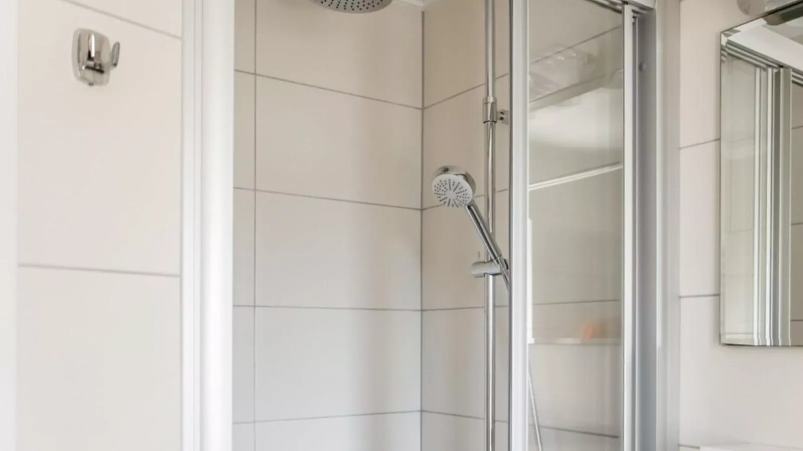 Obervellach-Badkamer