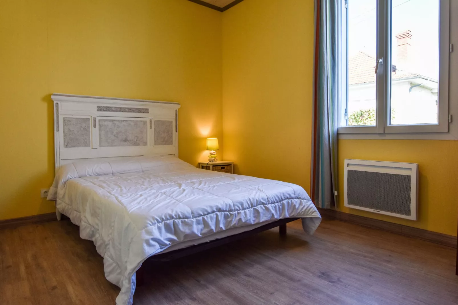 Maison à 10 min du Pilat-Slaapkamer