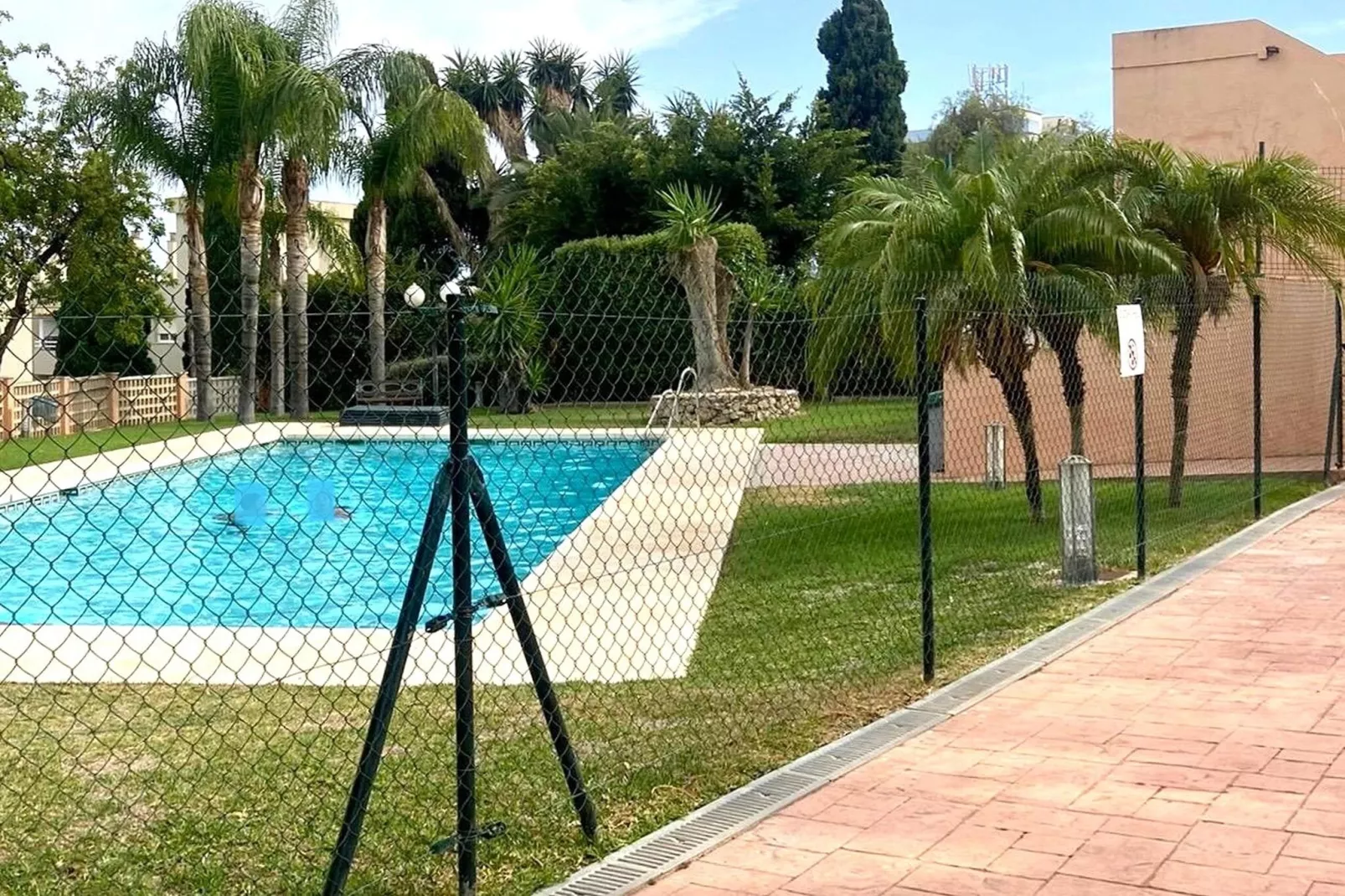 Carlota Alexandri-Zwembad