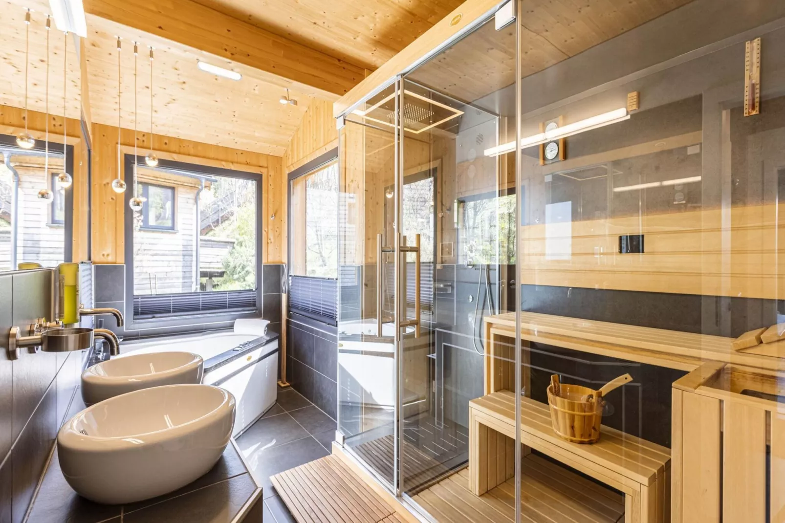 Alpenchalets Reiteralm 6-Badkamer