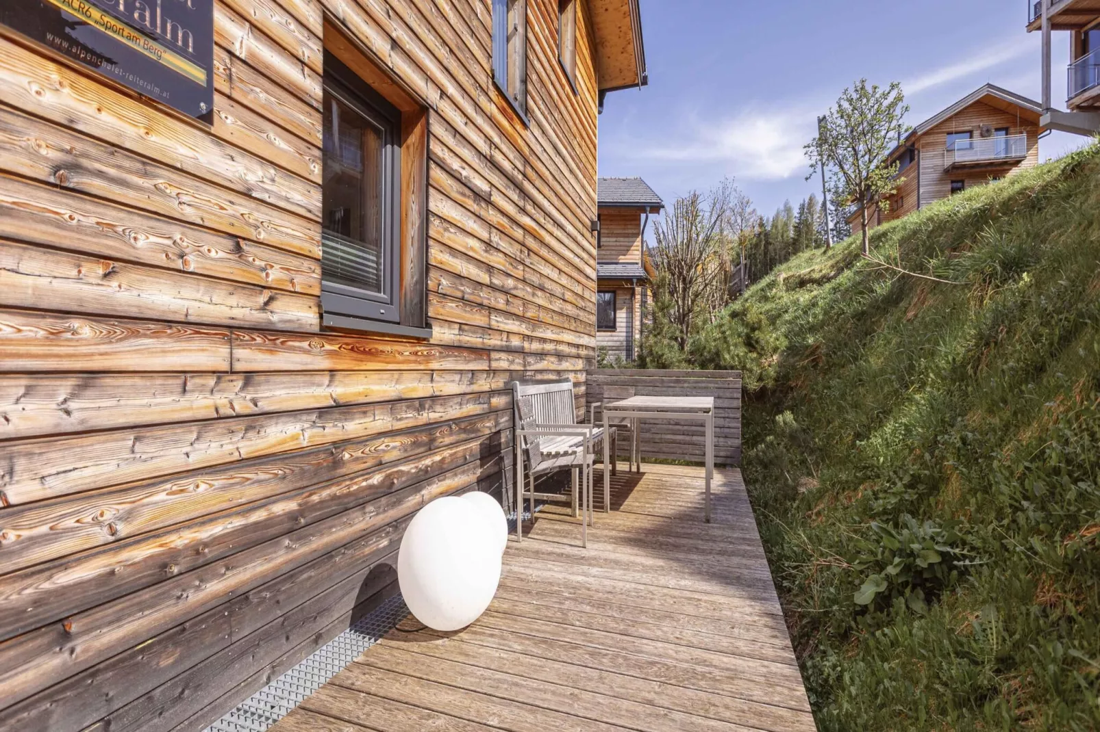 Alpenchalets Reiteralm 6-Terrasbalkon