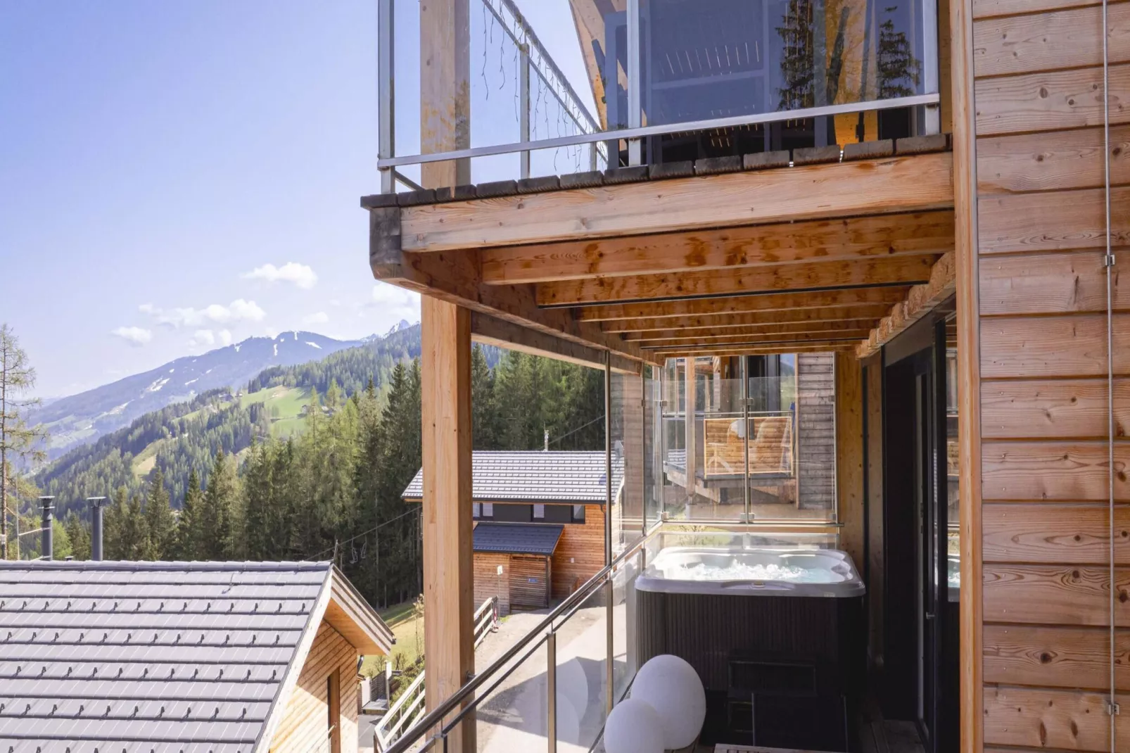 Alpenchalets Reiteralm 6-Terrasbalkon
