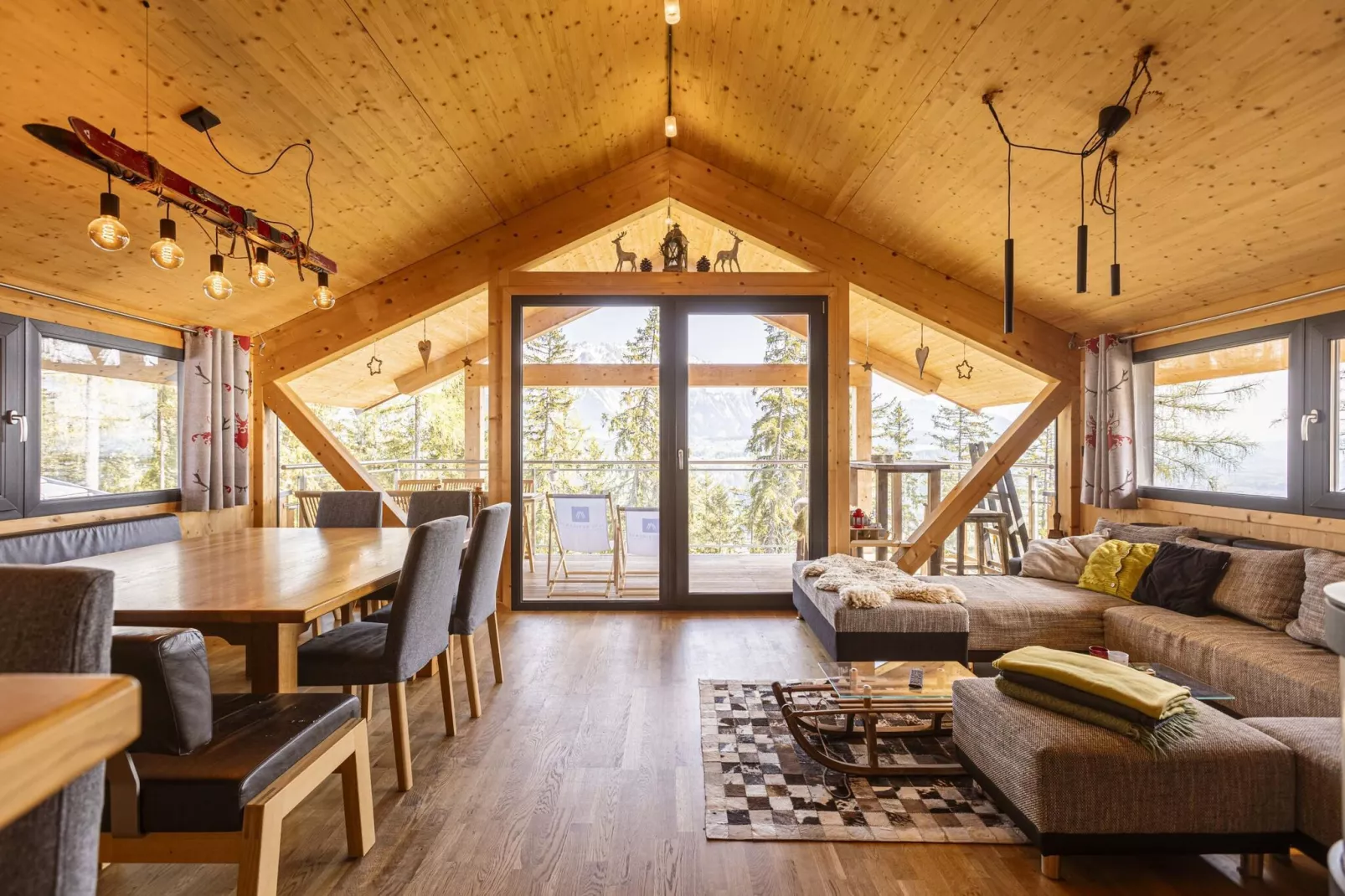 Alpenchalets Reiteralm 13-Woonkamer