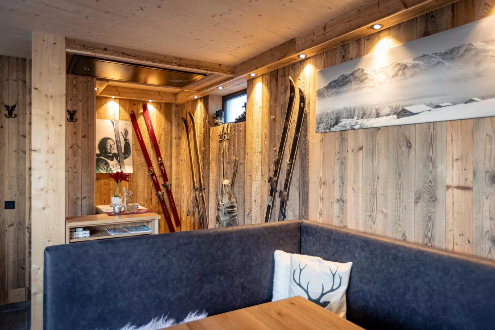 Alpenchalets Reiteralm 13a-Eetkamer