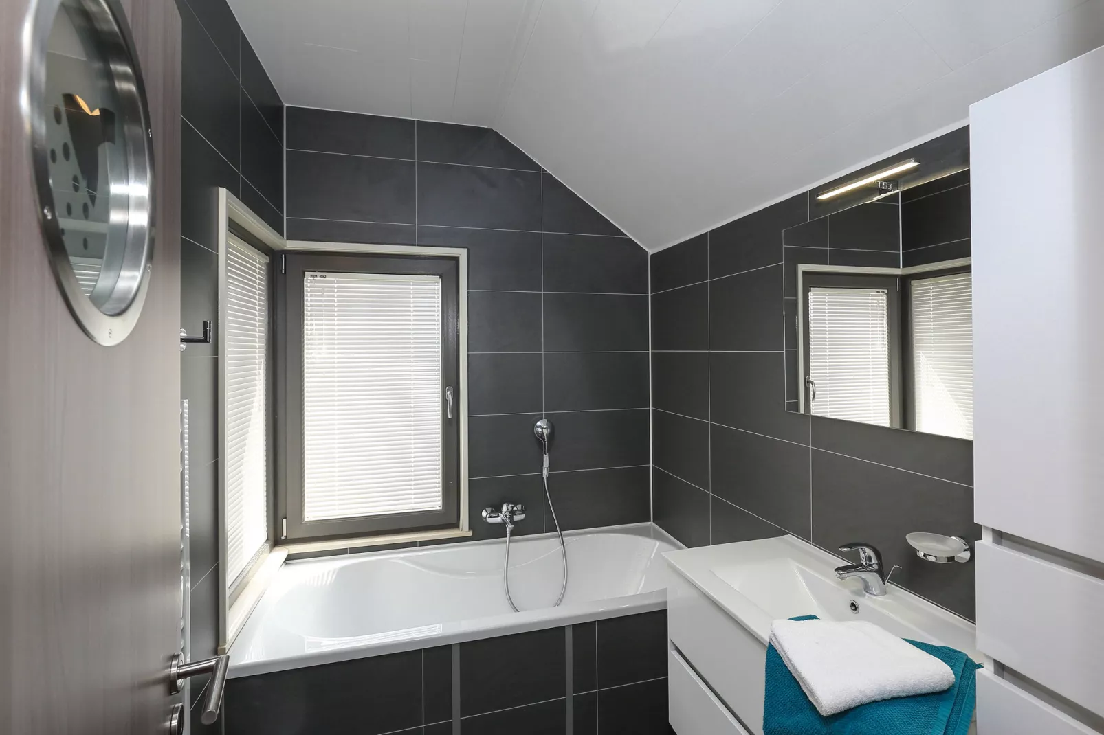Domaine Golden Lakes Village 4-Badkamer