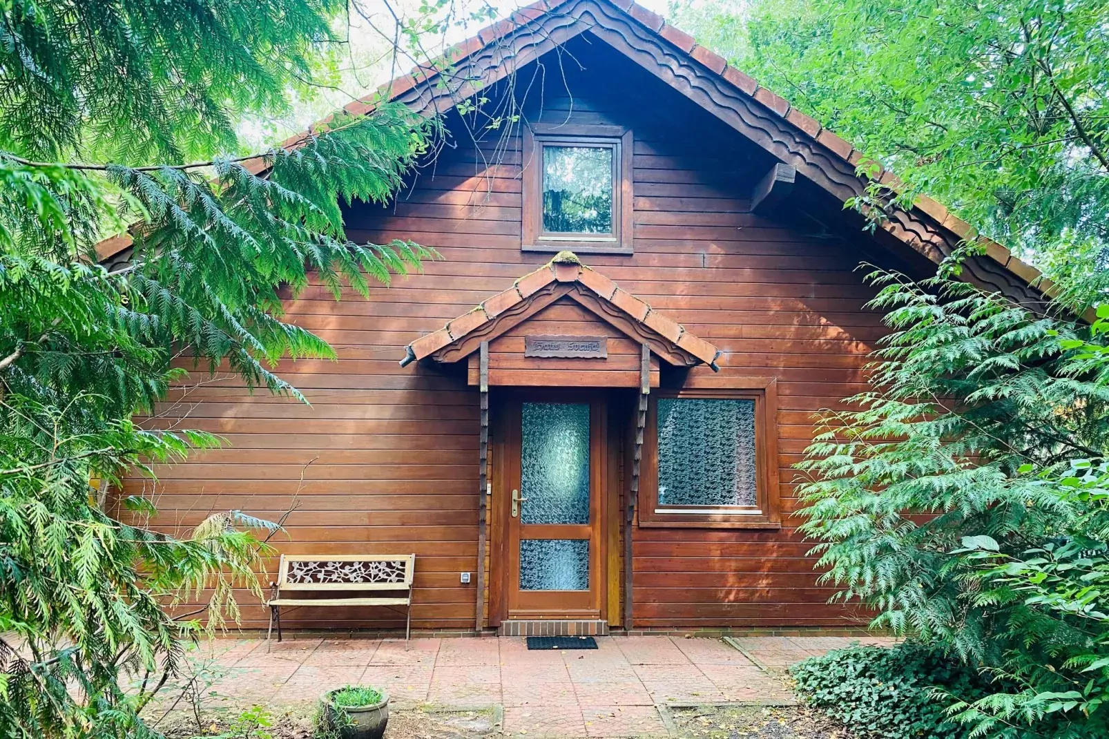 Ferienhaus Svenja Wiefelstede-Lehe-Buitenkant zomer