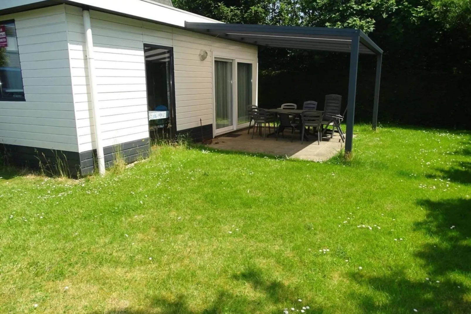 Schoneveld 32 Zeester Breskens-Buitenkant zomer