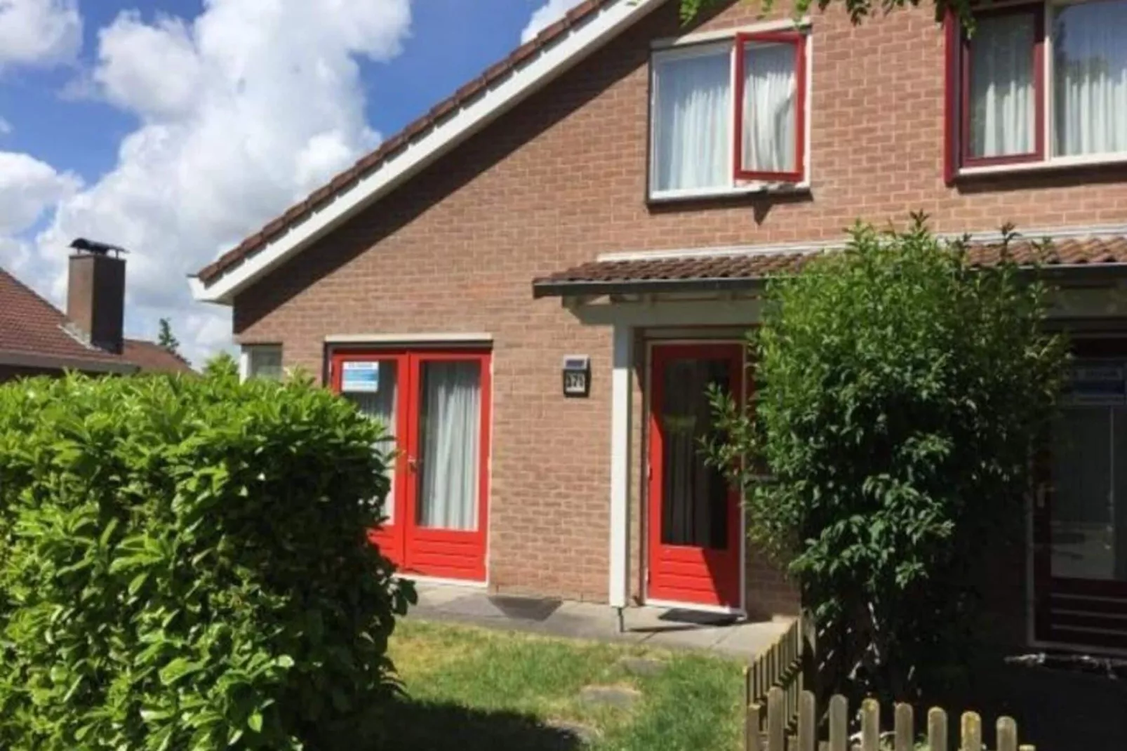 Schoneveld 371 Strandparel Breskens-Buitenkant zomer