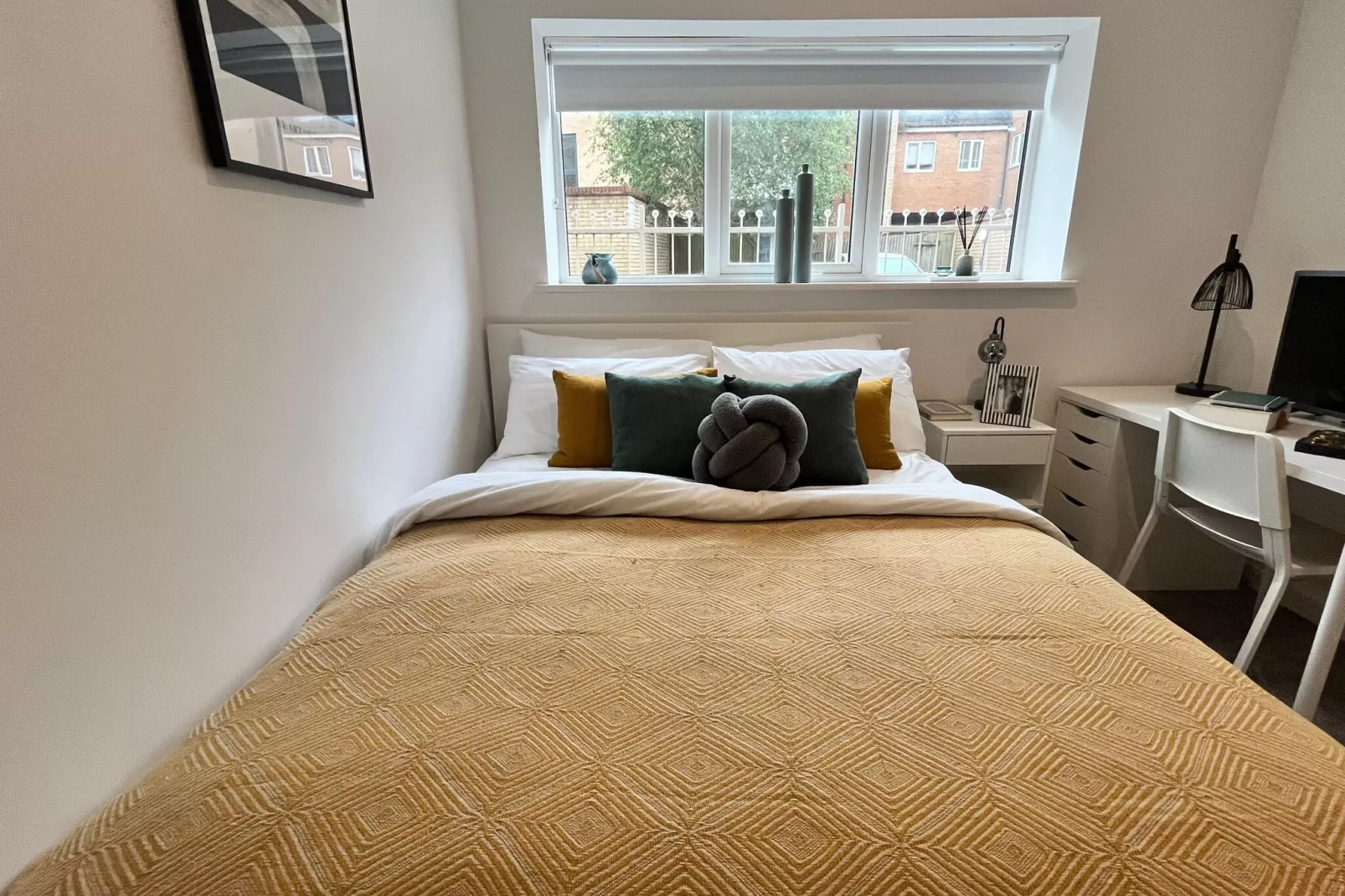Kingston Luxe Suites Riverside Apartment Belvilla-Slaapkamer