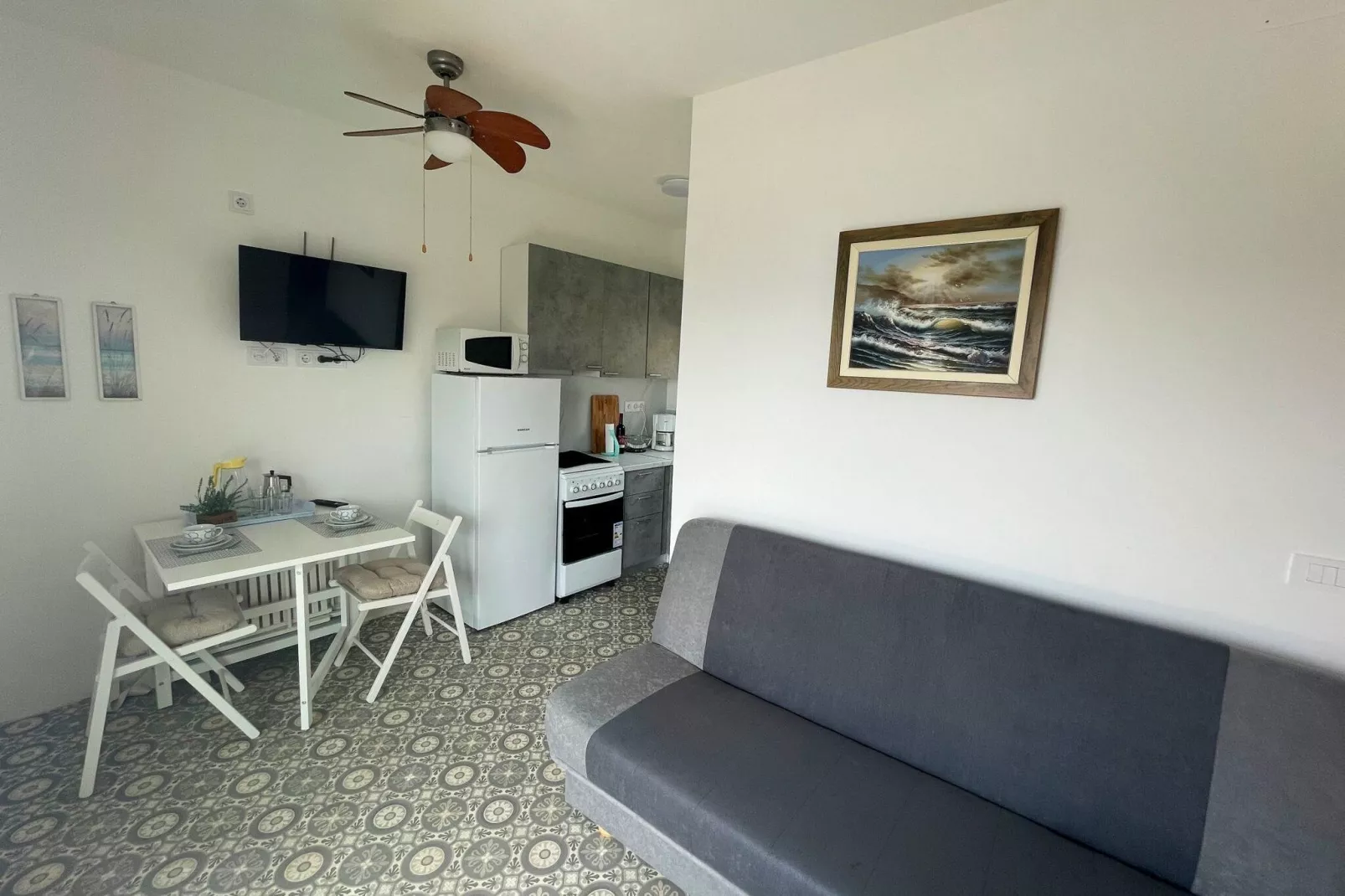 Apartments Sun 4 You - One Bedroom Apartment with Terrace and Sea View (Apartment 1)