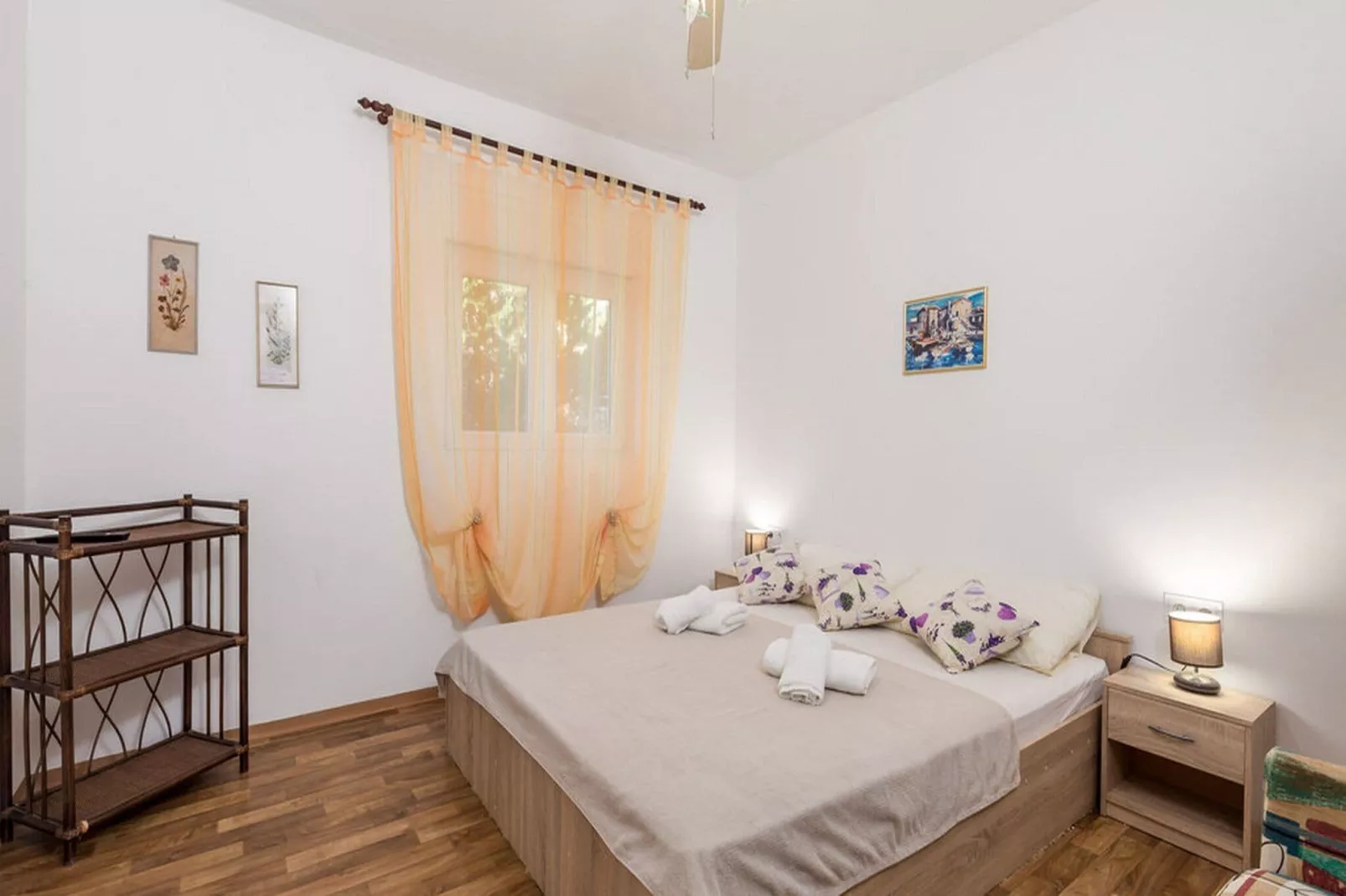 Apartments Sun 4 You - Two Bedroom Apartment with Balcony and Sea View (Apartment 2)