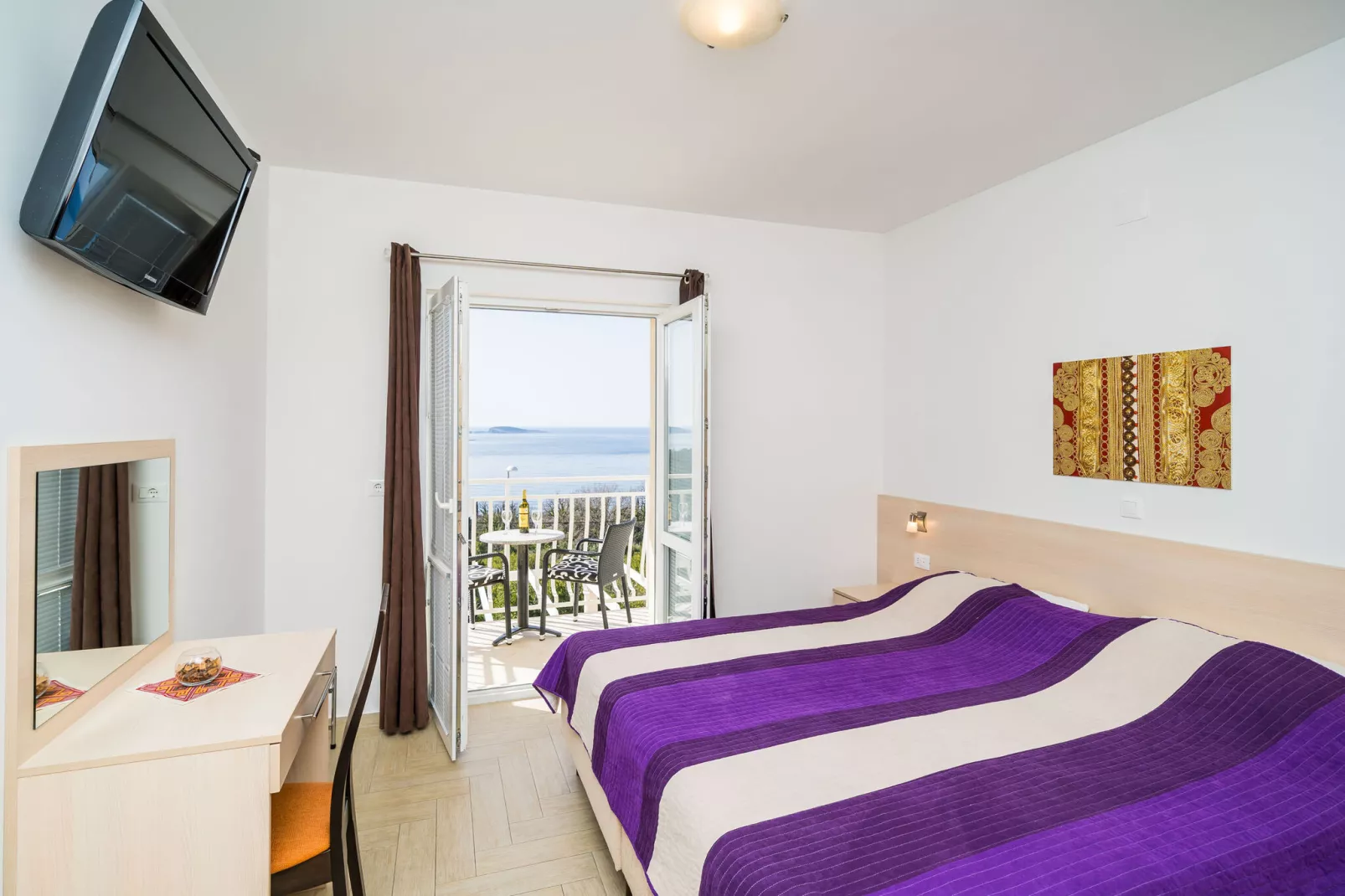 Villa Samba - Comfort One Two-Bedroom Apartment with Balcony and Sea View - gasi se-Slaapkamer