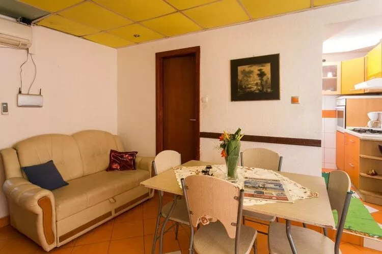 Guest House Barbara - broj 5 - NE RADI!!!!!!!!!!!!!-Keuken