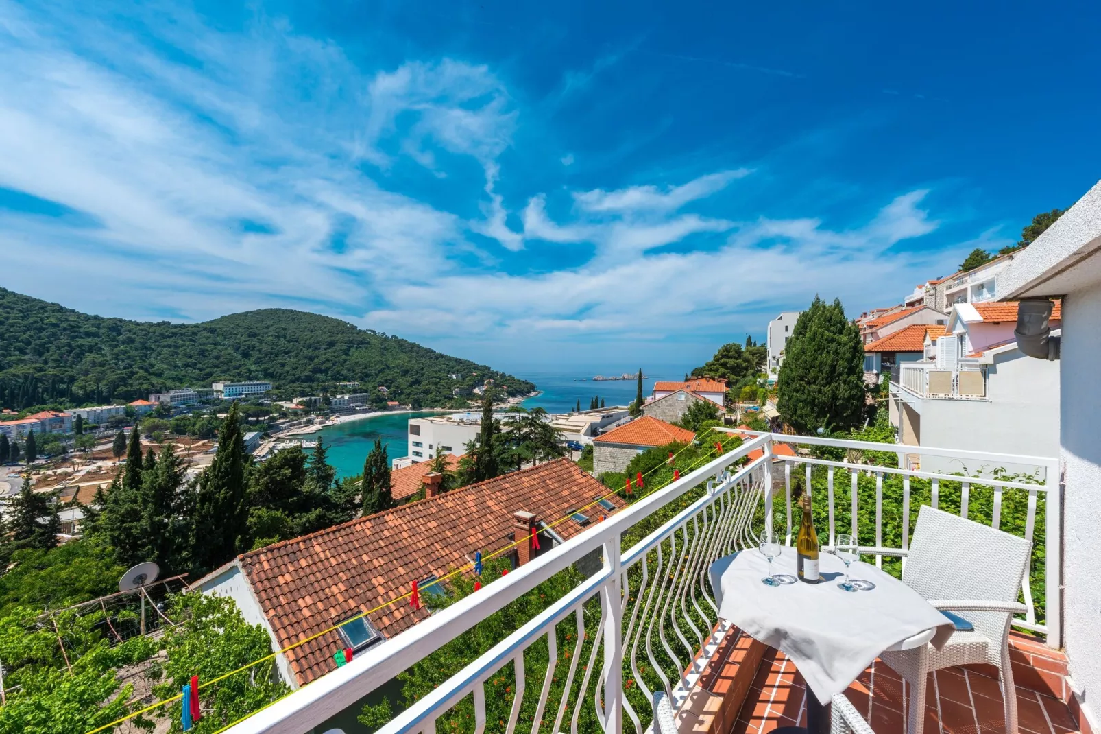 Apartments Lucija - Three Bedroom Apartment with Terrace and Sea View