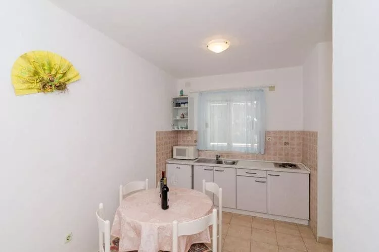 Apartments Villa Dingač- Borak - Standard One Bedroom Apartment with Balcony and Sea View No. 3