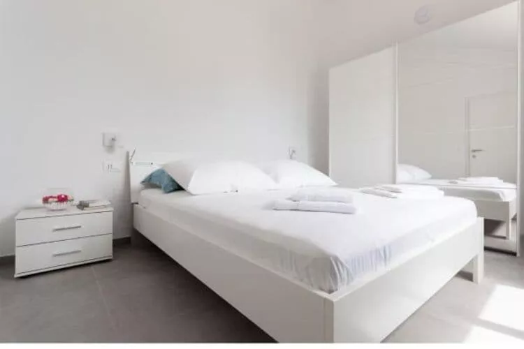 Apartments Villa Dingač - Borak - Two Bedroom Apartment with Balcony and Sea View (Silver)