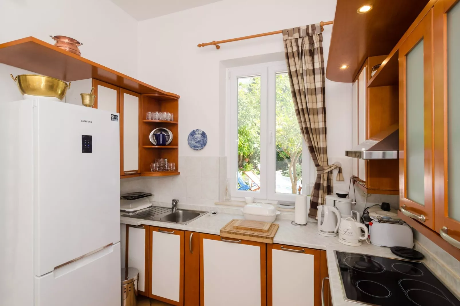 Villa Gemma - Four Bedroom Villa with Terrace and Swimming Pool-Keuken