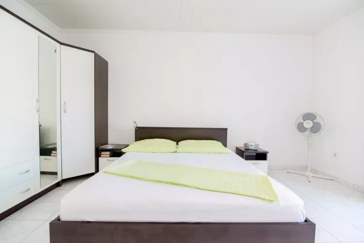Apartments Veve - Studio Apartment with Terrace Sea View(Vanessa) (ST)-Slaapkamer