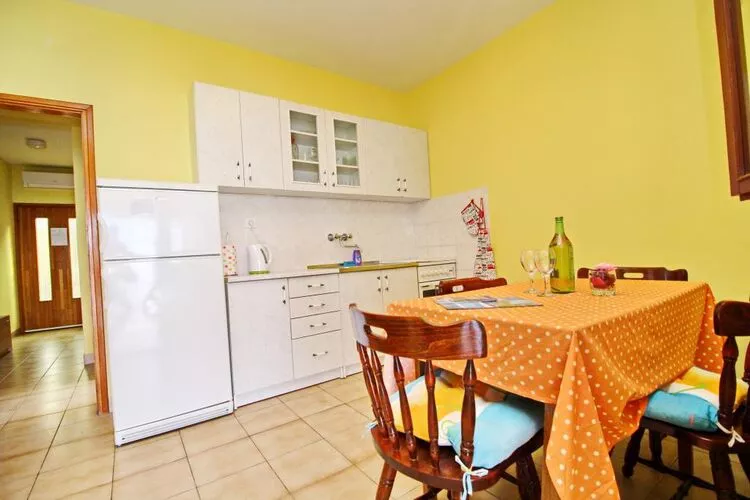Apartments Bačić - Two Bedroom Apartment with Terrace and Sea View