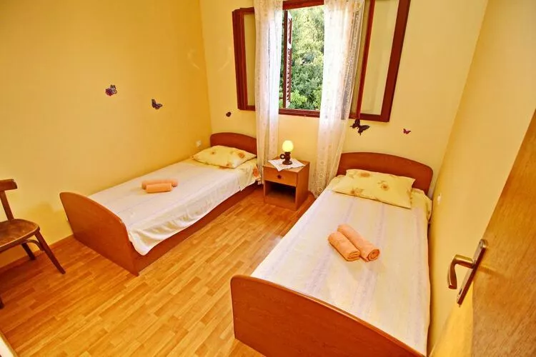 Apartments Bačić - Two Bedroom Apartment with Terrace and Sea View