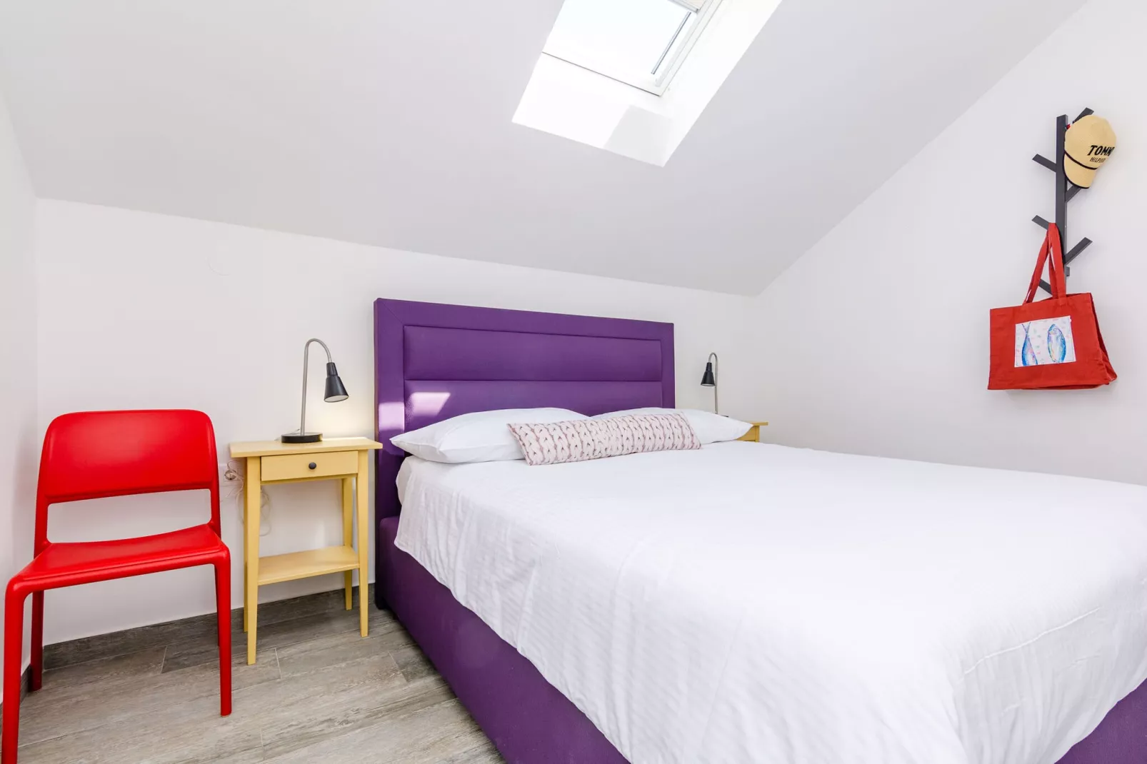 Apartments Villa Lukas - ''No.9'' Gallery Two Bedroom Apartment with Balcony and Sea View-Slaapkamer