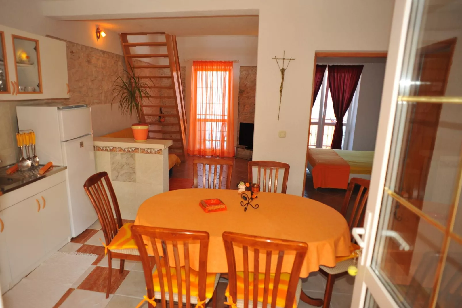 Apartments Tino- Two Bedroom Apartment with Terrace and Sea View(A2)-Eetkamer