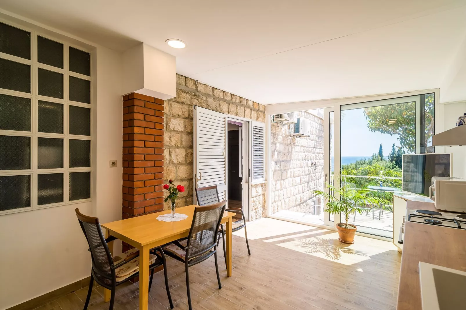Guest House Villa Nina- Two Bedroom Apartment  with  Terrace and Sea View (Apt67)