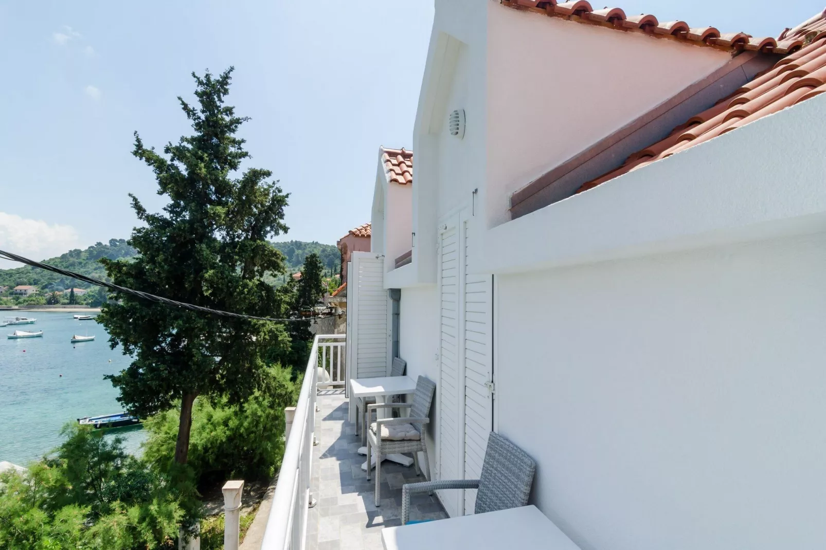 Holiday Home Maćus-One Bedroom Apartment with Balcony-Terrasbalkon