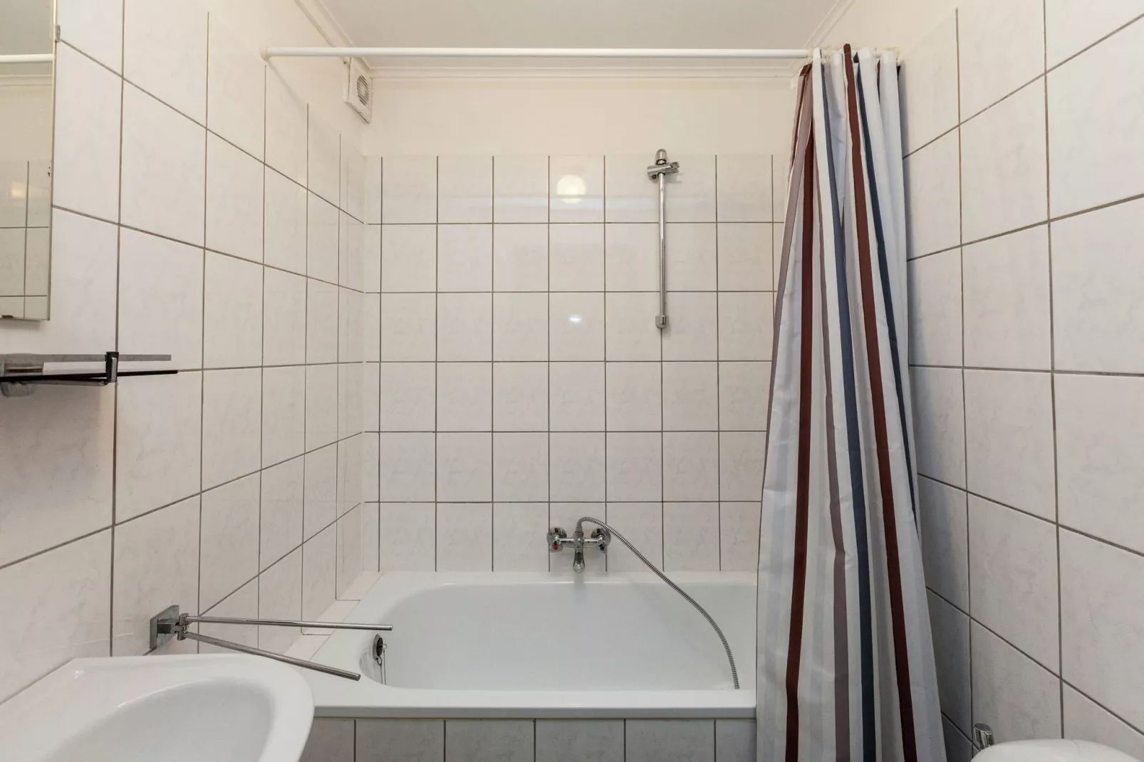 Domaine De L'Ecureuil 2-Badkamer