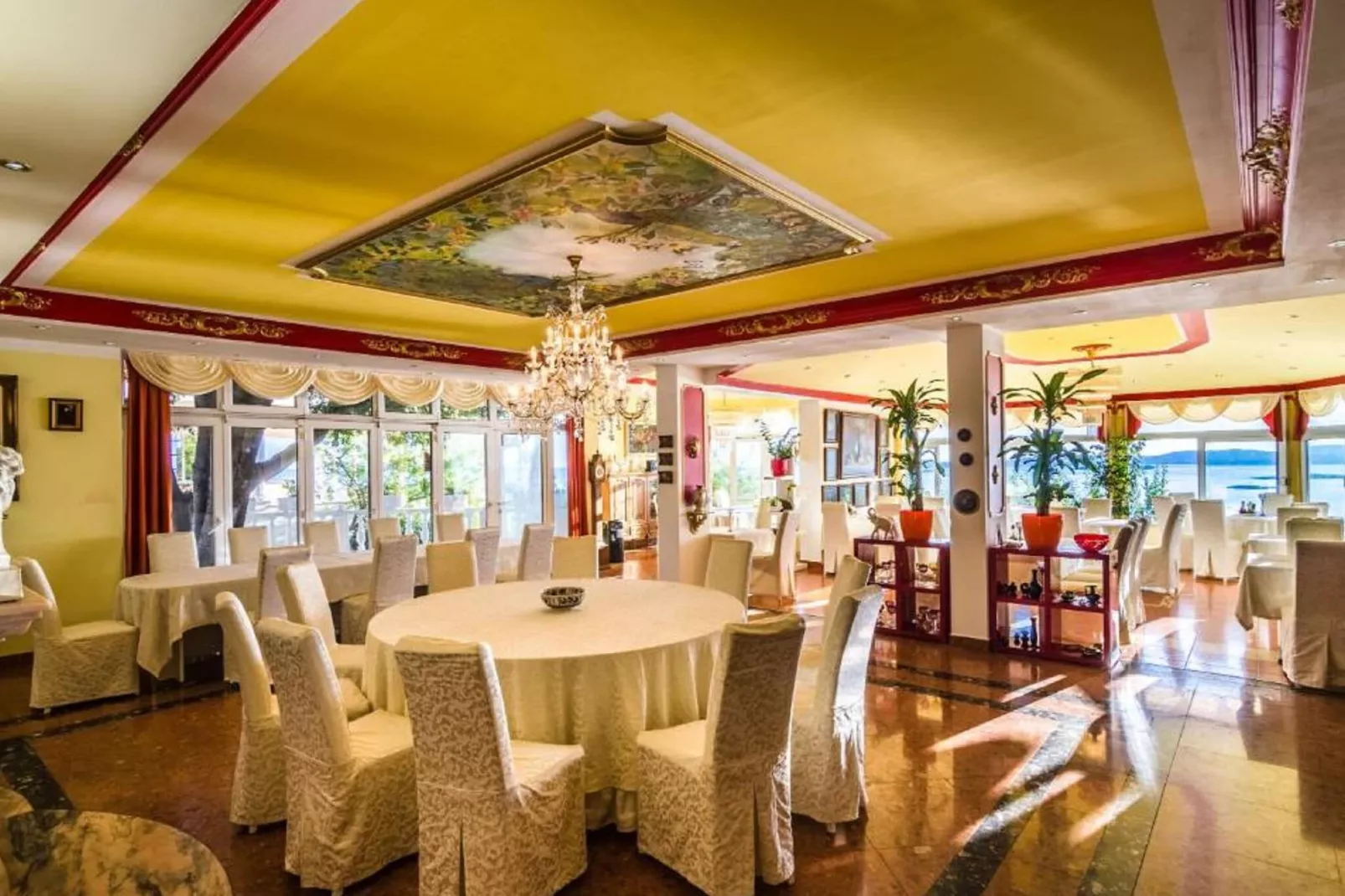 Hotel Pansion Villa Antonio - Two Bedroom Suite with Balcony and Sea View 17-Faciliteiten