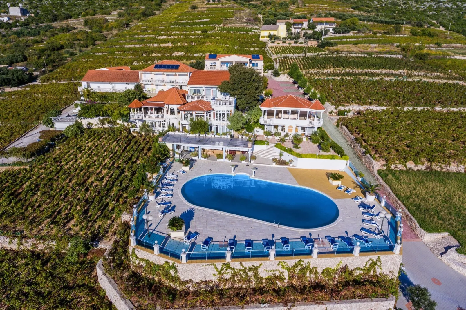 Hotel Pansion Villa Antonio - Two Bedroom Suite with Balcony and Sea View 17-Uitzicht