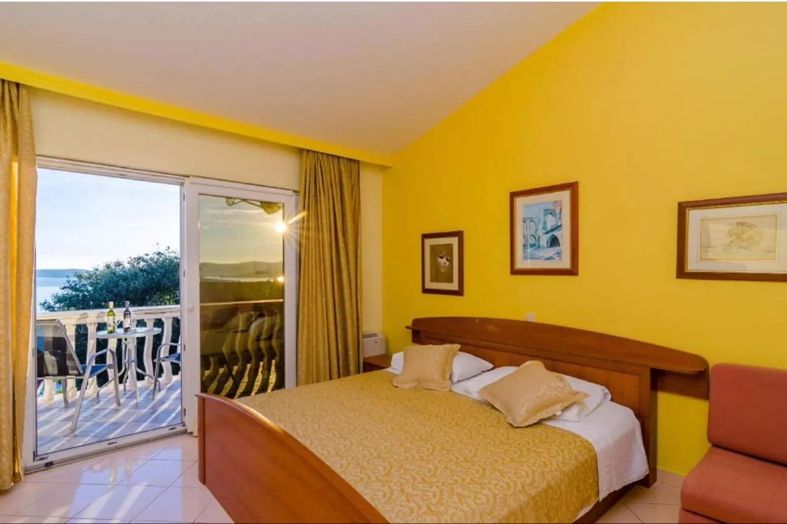 Hotel Pansion Villa Antonio - Two Bedroom Suite with Balcony and Sea View 17-Slaapkamer