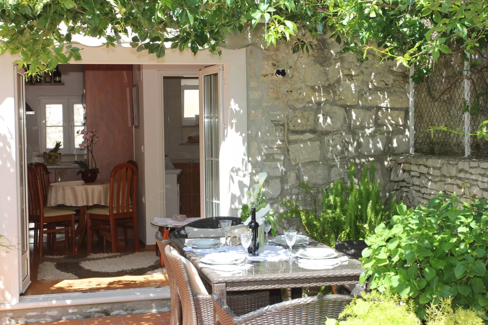Holiday House Granny Mary - Two Bedroom Holiday Home (ST)-Terras